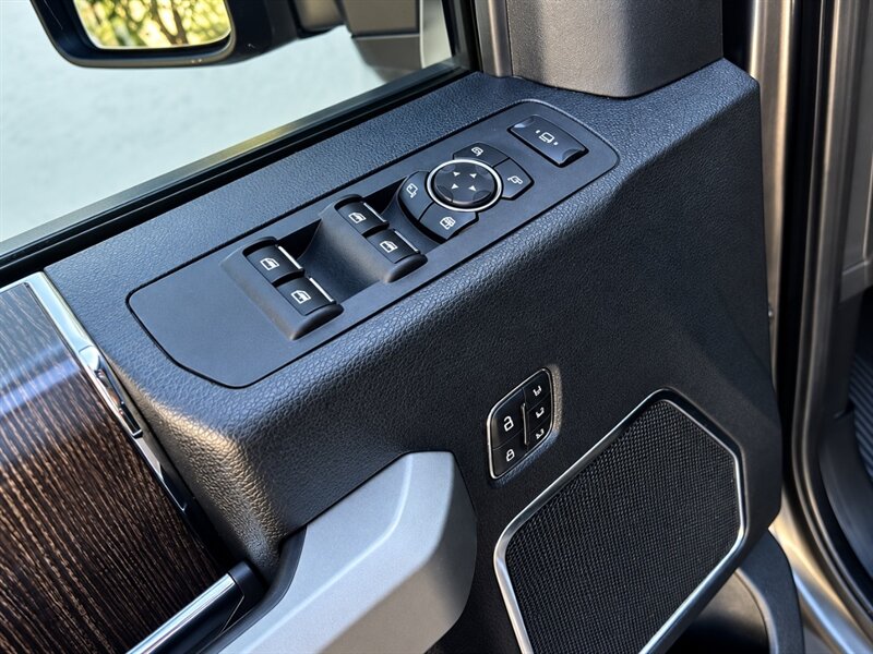 2020 Ford F-350 Super Duty Lariat DUALLY DIESEL TRUCK 4WD F350 4X4 - Photo 11 - Scottsdale, AZ 85257