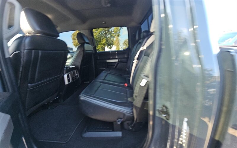 2021 Ford F-250 Lariat photo 4