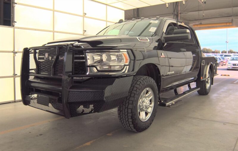 2020 RAM 3500 Tradesman 4X4 Crew Cab SWB's photo