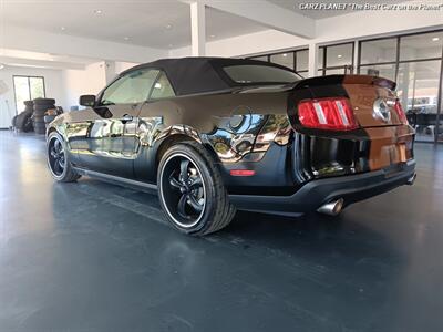 2010 Ford Mustang GT CONVERTIBLE 65K MI 5-SPEED MANUAL FORD MUSTANG   - Photo 5 - Portland, OR 97267