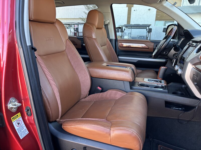 2014 Toyota Tundra 1794 Edition 38 SERV RECORDS TOYOTA TUNDRA 1794 - Photo 32 - Scottsdale, AZ 85257