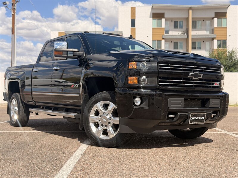 2017 Chevrolet Silverado HD LTZ 4WD Crew Cab Standard Box's photo