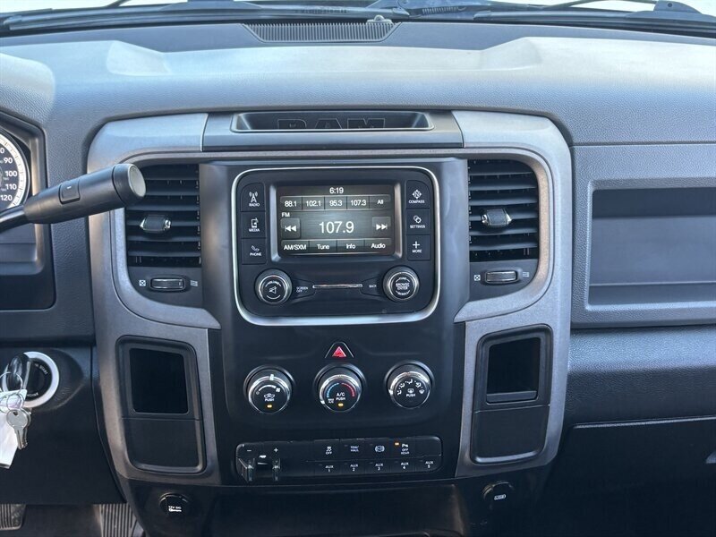 2018 RAM 3500 AISIN DUALLY FLATBED DIESEL TRUCK 4WD AISIN DUALLY - Photo 17 - Scottsdale, AZ 85257