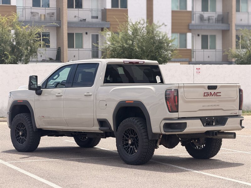 2026 GMC Sierra 2500 AT4 LIFTED DIESEL TRUCK 4WD 3 " LIFT 37 " TIRES AT4 - Photo 7 - Scottsdale, AZ 85257