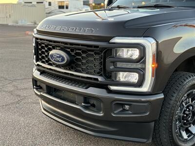 2024 Ford F-350 Super Duty Lariat DIESEL TRUCK 4WD TWIN ROOF F350   - Photo 11 - Scottsdale, AZ 85257