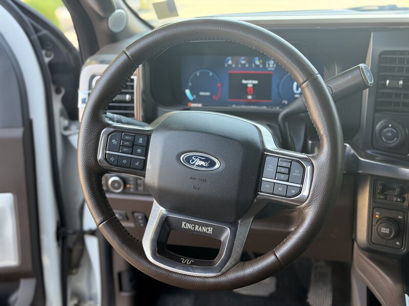 2024 Ford F-350 Super Duty King Ranch DUALLY DIESEL TRUCK 4WD F350 - Photo 17 - Scottsdale, AZ 85257