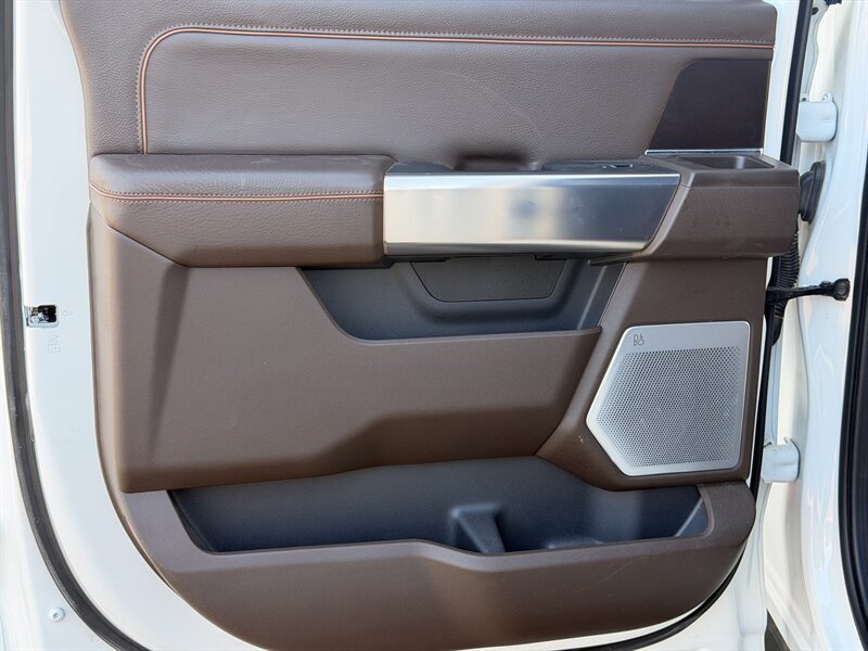 2024 Ford F-350 Super Duty King Ranch DUALLY DIESEL TRUCK 4WD F350 - Photo 36 - Scottsdale, AZ 85257