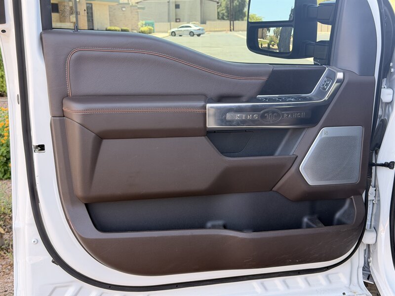 2024 Ford F-350 Super Duty King Ranch DUALLY DIESEL TRUCK 4WD F350 - Photo 9 - Scottsdale, AZ 85257