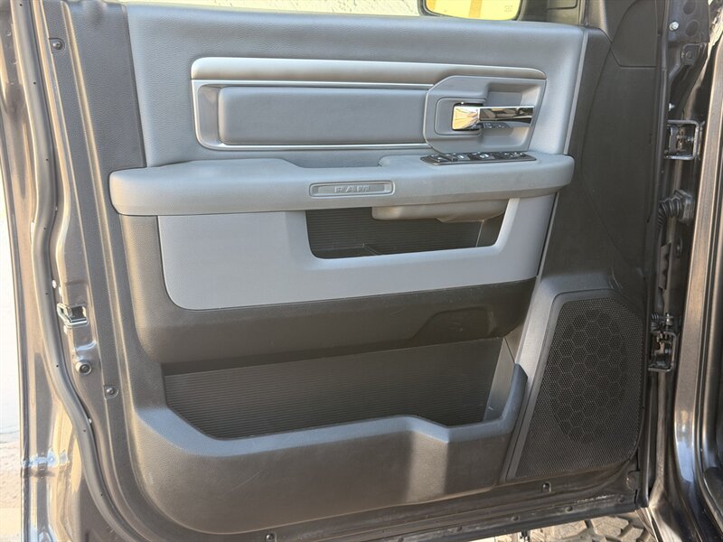 2018 RAM 2500 LIFTED DIESEL TRUCK 4WD 37 " TIRE 20 " RIMS DODGE - Photo 11 - Scottsdale, AZ 85257