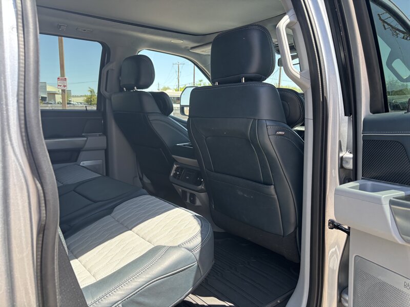 2023 Ford F-350 Super Duty Limited HI OUTPUT DIESEL TRUCK 4WD RARE - Photo 29 - Scottsdale, AZ 85257