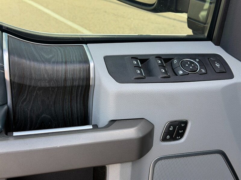 2022 Ford F-350 Super Duty Limited LIFTED DIESEL TRUCK 4WD F350 - Photo 16 - Scottsdale, AZ 85257