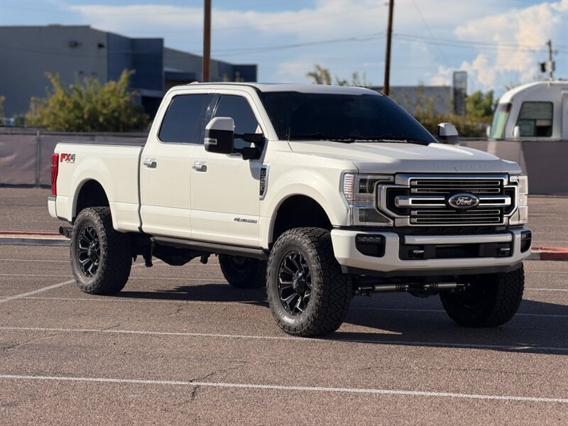 Star White Metallic Tri-Coat 2022 Ford F-350 Super Duty Pickup Truck Four-Wheel Drive Automatic