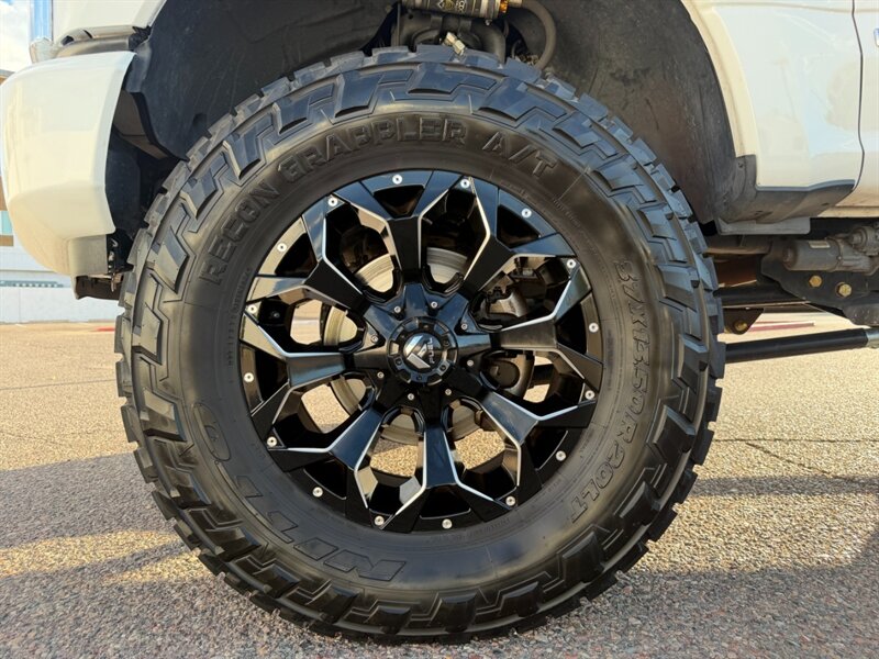 2022 Ford F-350 Super Duty Limited LIFTED DIESEL TRUCK 4WD F350 - Photo 14 - Scottsdale, AZ 85257