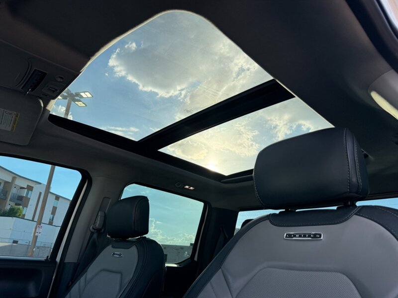 2022 Ford F-350 Super Duty Limited LIFTED DIESEL TRUCK 4WD F350 - Photo 22 - Scottsdale, AZ 85257