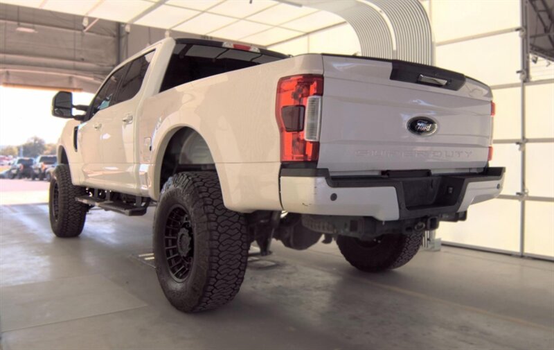 2019 Ford F-250 Super Duty Lariat LIFTED DIESEL TRUCK 4WD CUSTOM - Photo 7 - Scottsdale, AZ 85257