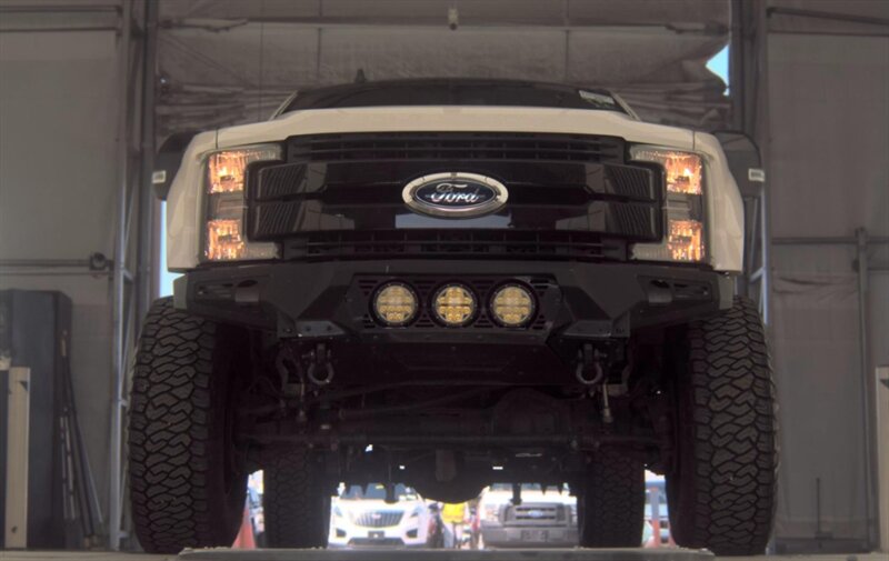 2019 Ford F-250 Super Duty Lariat LIFTED DIESEL TRUCK 4WD CUSTOM - Photo 3 - Scottsdale, AZ 85257