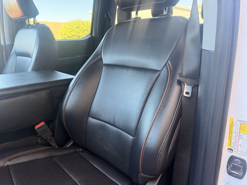 2025 Ford F-350 Super Duty Lariat LIFTED LONG BED DIESEL TRUCK 4WD - Photo 23 - Scottsdale, AZ 85257