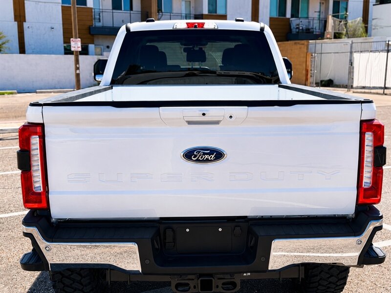2025 Ford F-350 Super Duty Lariat LIFTED LONG BED DIESEL TRUCK 4WD - Photo 4 - Scottsdale, AZ 85257