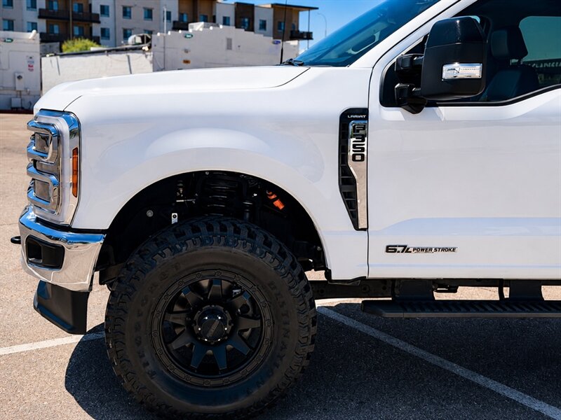 2025 Ford F-350 Super Duty Lariat LIFTED LONG BED DIESEL TRUCK 4WD - Photo 8 - Scottsdale, AZ 85257