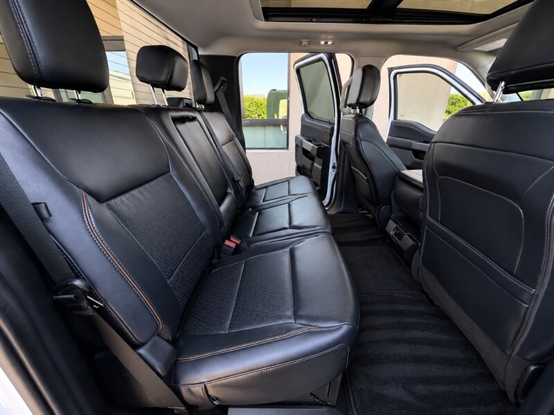 2025 Ford F-350 Super Duty Lariat LIFTED LONG BED DIESEL TRUCK 4WD - Photo 17 - Scottsdale, AZ 85257