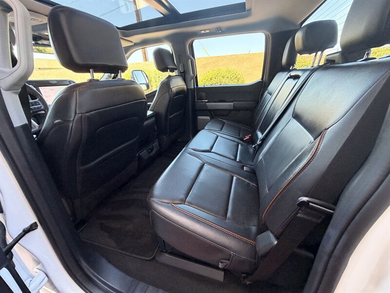 2025 Ford F-350 Super Duty Lariat LIFTED LONG BED DIESEL TRUCK 4WD - Photo 50 - Scottsdale, AZ 85257