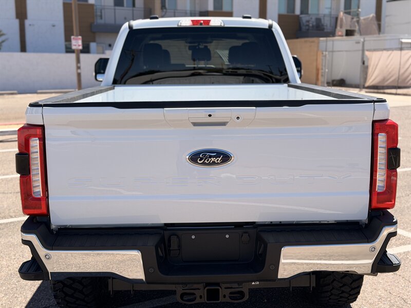 2025 Ford F-350 Super Duty Lariat LIFTED LONG BED DIESEL TRUCK 4WD - Photo 7 - Scottsdale, AZ 85257