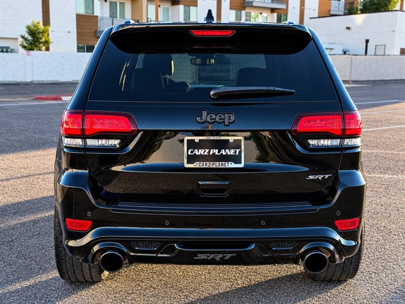 2017 Jeep Grand Cherokee SRT 4WD SUV 6.4L V8 HEMI JEEP CHEROKEE SRT HEMI - Photo 7 - Scottsdale, AZ 85257