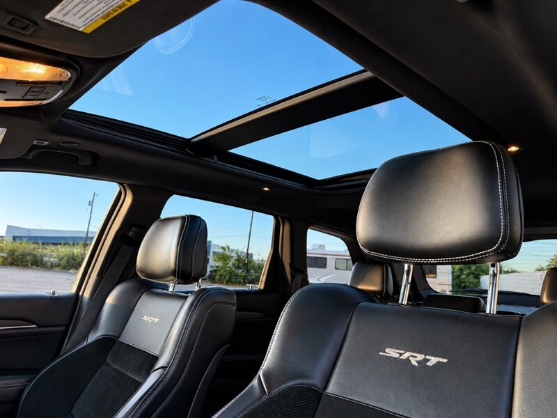 2017 Jeep Grand Cherokee SRT 4WD SUV 6.4L V8 HEMI JEEP CHEROKEE SRT HEMI - Photo 20 - Scottsdale, AZ 85257