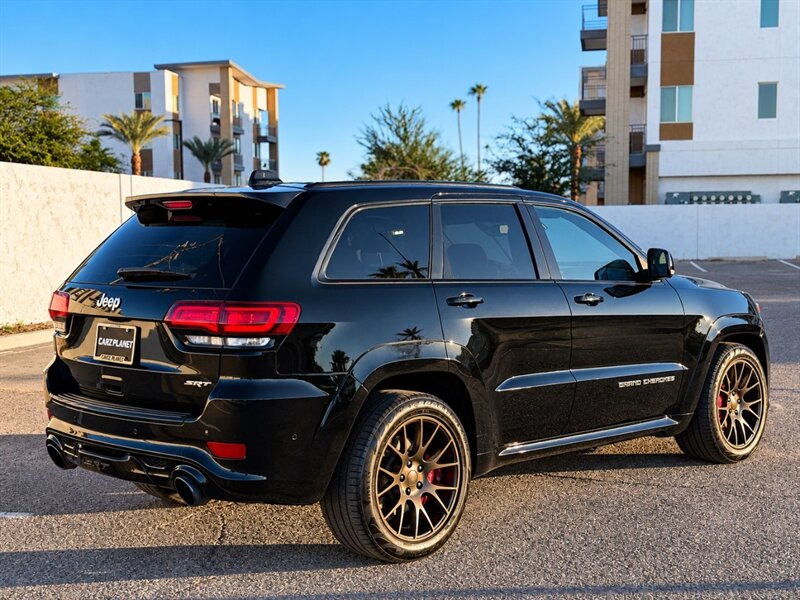 2017 Jeep Grand Cherokee SRT 4WD SUV 6.4L V8 HEMI JEEP CHEROKEE SRT HEMI - Photo 6 - Scottsdale, AZ 85257