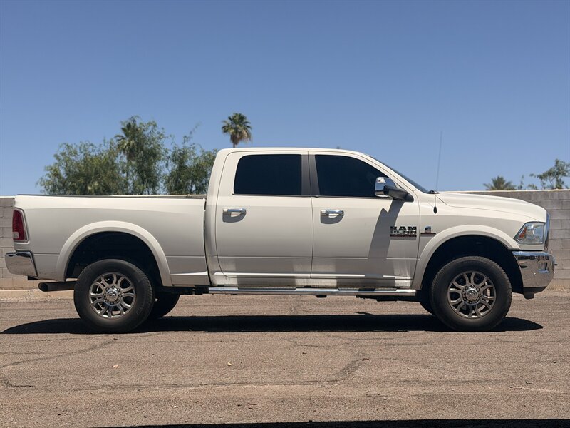 2018 RAM 2500 Laramie DIESEL TRUCK 4WD LOW MI DODGE RAM 2500 4X4 - Photo 2 - Scottsdale, AZ 85257