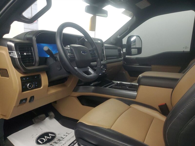 2023 Ford F-350 Super Duty Lariat LIFTED HI OUTPUT DIESEL TRUCK - Photo 7 - Scottsdale, AZ 85257