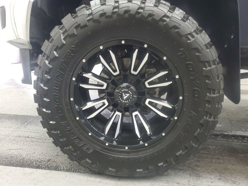 2023 Ford F-350 Super Duty Lariat LIFTED HI OUTPUT DIESEL TRUCK - Photo 6 - Scottsdale, AZ 85257