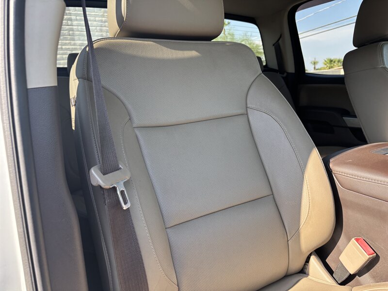 2017 Chevrolet Silverado 2500 LTZ DIESEL TRUCK 4WD LOW MI CHEVY SILVERADO 2500 - Photo 30 - Scottsdale, AZ 85257