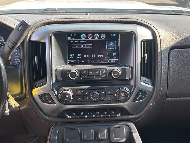 2017 Chevrolet Silverado 2500 LTZ DIESEL TRUCK 4WD LOW MI CHEVY SILVERADO 2500 - Photo 18 - Scottsdale, AZ 85257