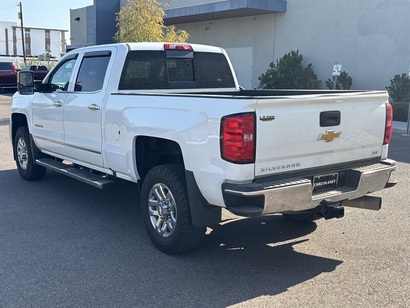 2017 Chevrolet Silverado 2500 LTZ DIESEL TRUCK 4WD LOW MI CHEVY SILVERADO 2500 - Photo 5 - Scottsdale, AZ 85257