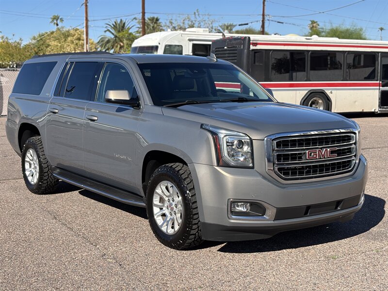 2019 GMC Yukon XL SLT 4WD SUV LOW MI LOADED GMC YUKON XL SUV GMC  