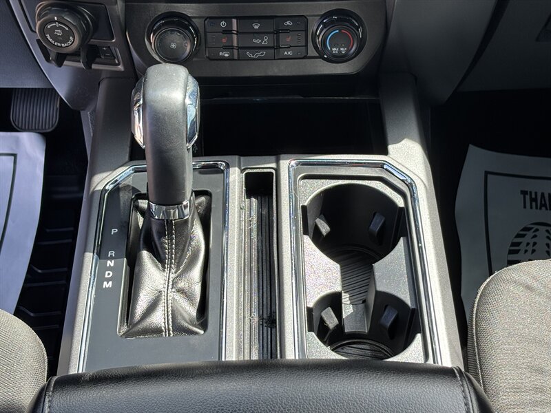 2020 Ford F-150 XLT photo 24