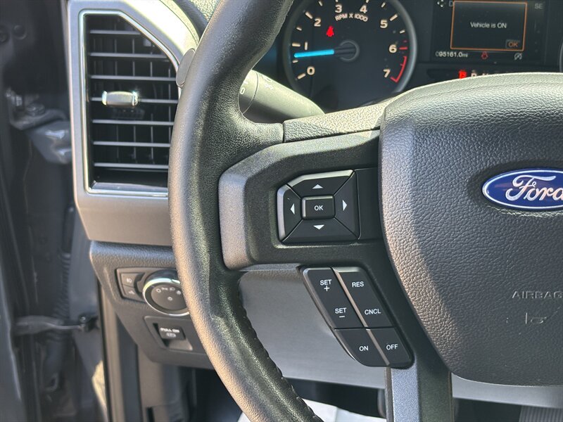 2020 Ford F-150 XLT photo 20