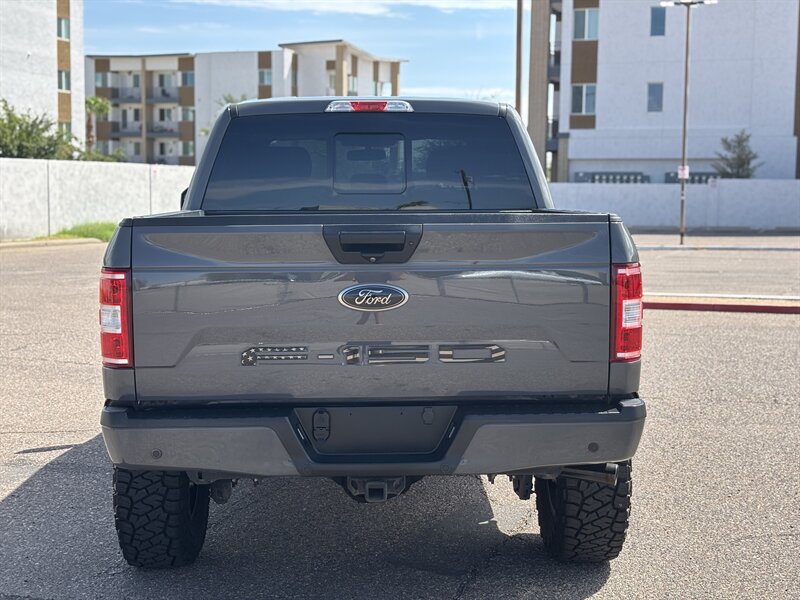 2020 Ford F-150 XLT photo 4