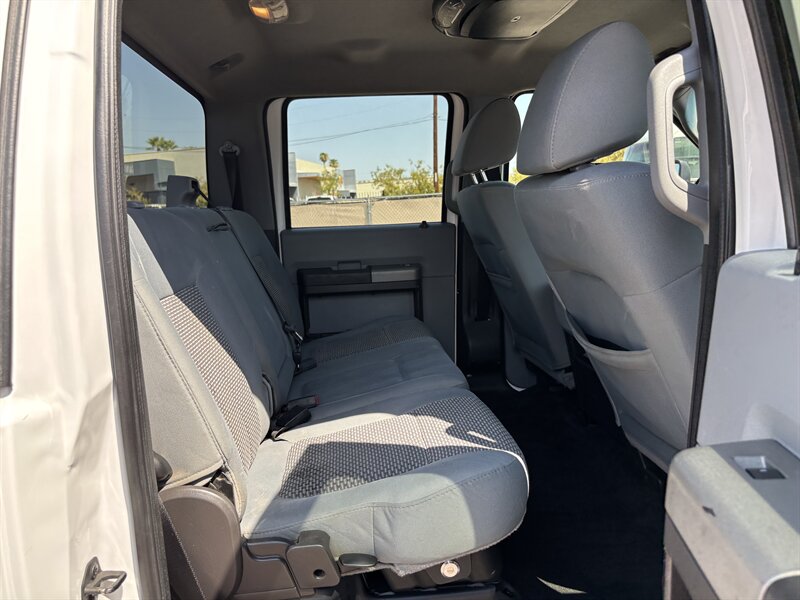 2011 Ford F-350 photo 31