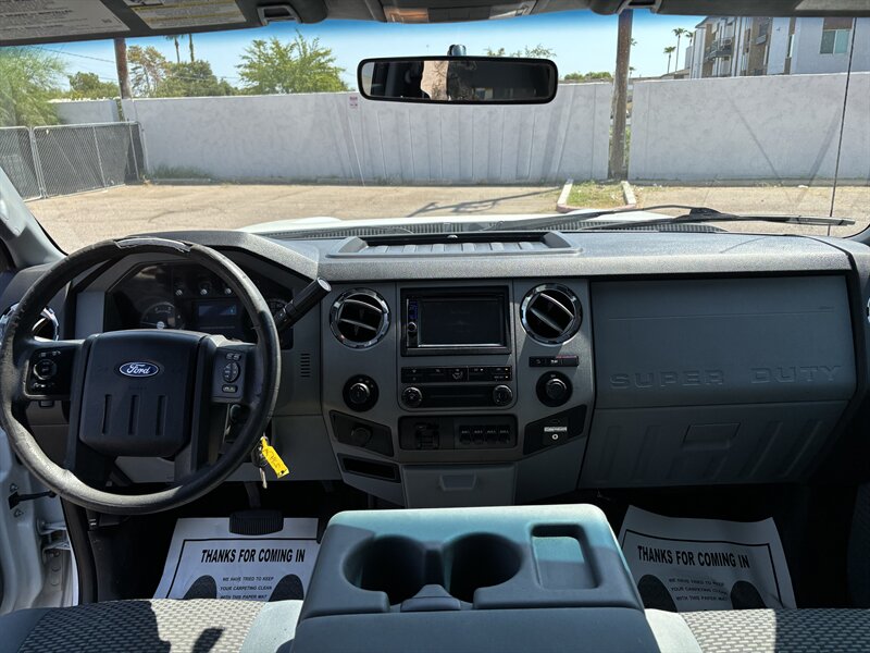 2011 Ford F-350 photo 23