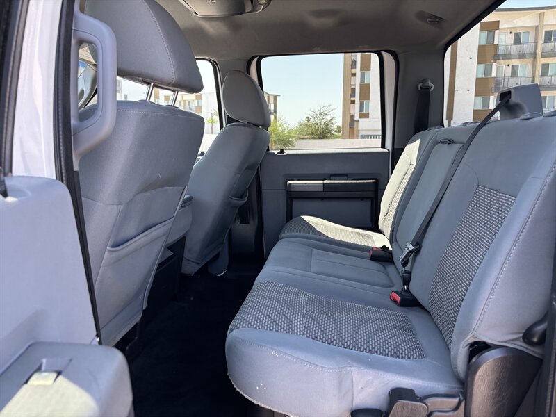 2011 Ford F-350 photo 34