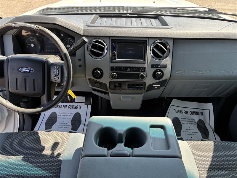 2011 Ford F-350 photo 25