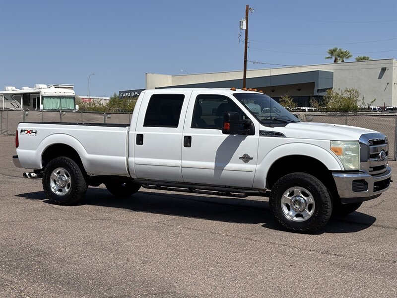 2011 Ford F-350 photo 2