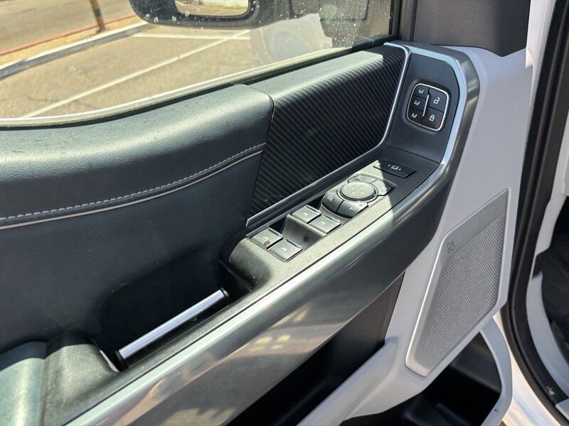 2023 Ford F-350 Super Duty Limited DIESEL TRUCK 4WD FORD F350 4X4 - Photo 13 - Scottsdale, AZ 85257