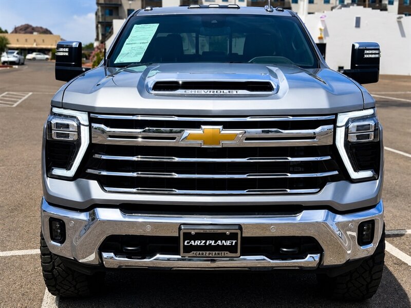 2024 Chevrolet Silverado 3500 LTZ LIFTED DIESEL TRUCK 4WD 3 " LIFT 37 " TIRE TRUCK - Photo 9 - Scottsdale, AZ 85257