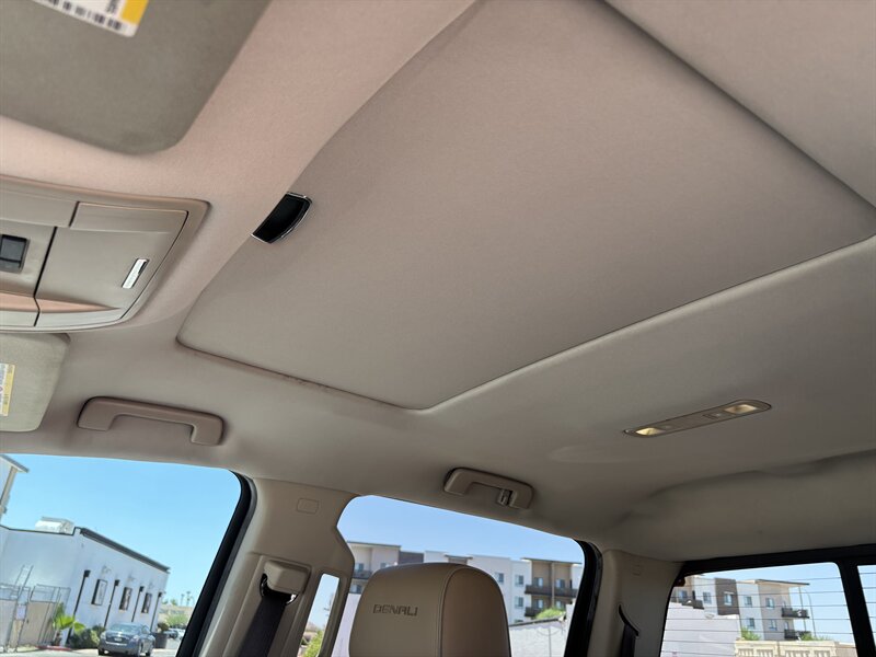 2017 GMC Sierra 2500 Denali LIFTED DIESEL TRUCK 4WD GMC SIERRA DENALI 4 - Photo 17 - Scottsdale, AZ 85257