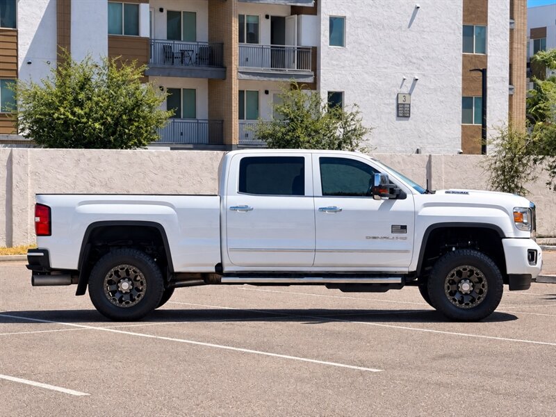 2017 GMC Sierra 2500 Denali LIFTED DIESEL TRUCK 4WD GMC SIERRA DENALI 4 - Photo 3 - Scottsdale, AZ 85257
