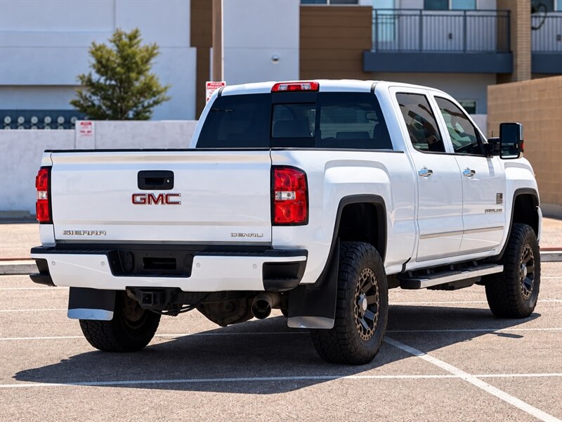 2017 GMC Sierra 2500 Denali LIFTED DIESEL TRUCK 4WD GMC SIERRA DENALI 4 - Photo 5 - Scottsdale, AZ 85257