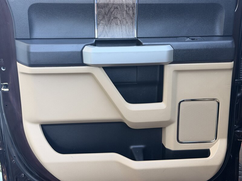 2018 Ford F-250 Super Duty Lariat DIESEL TRUCK 4WD 1-OWNER F250 - Photo 47 - Scottsdale, AZ 85257